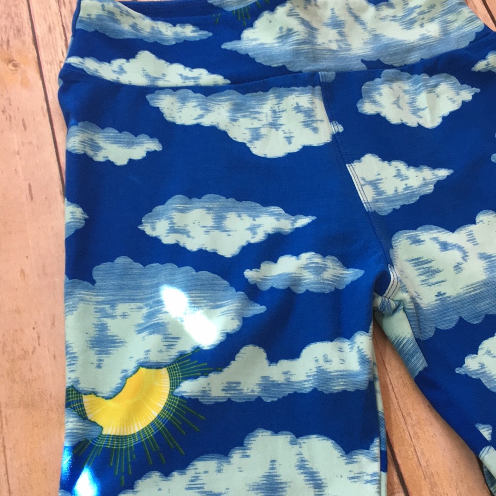 New LuLaroe Cloud Leggings - Picture 4 of 6